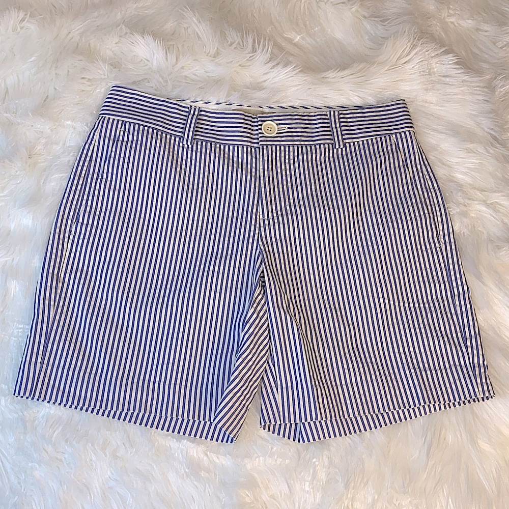 Banana Republic stripped light blue and white size 2 chino style shorts